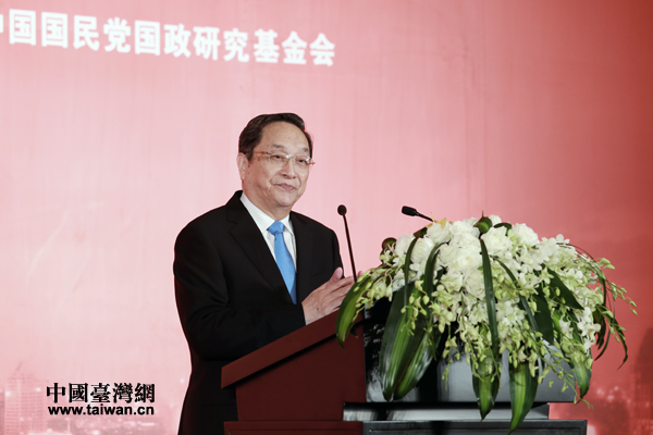 俞正声在第十届两岸经贸文化论坛上致辞